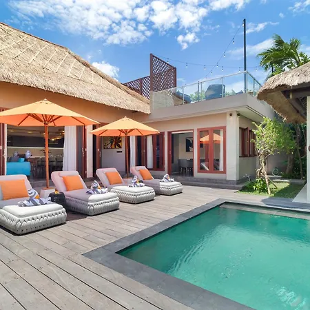 Villa Mahkota Seminyak