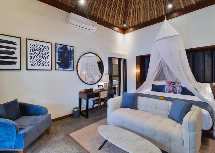 Mahkota Stunning 5 Bed, Newly Renovated, Villa