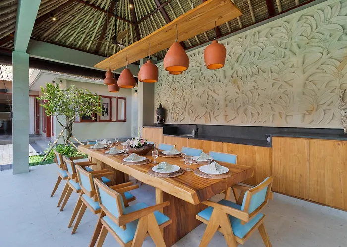 Villa Mahkota Stunning 5 Bed, Newly Renovated, Seminyak (Bali)