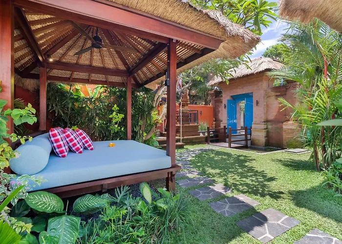 Mahkota Stunning 5 Bed, Newly Renovated, *