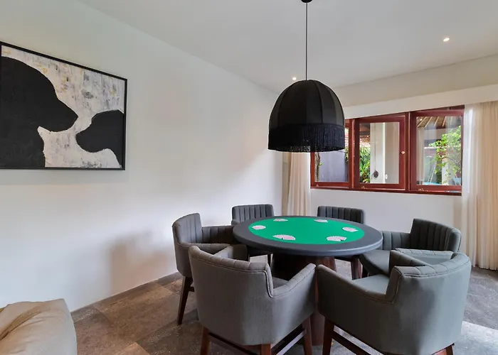 Villa Mahkota Stunning 5 Bed, Newly Renovated, Seminyak (Bali)
