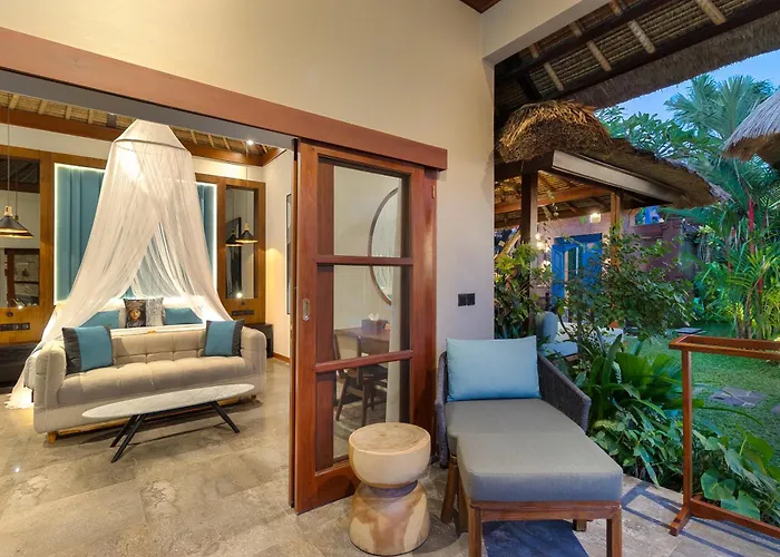 Mahkota Stunning 5 Bed, Newly Renovated, *