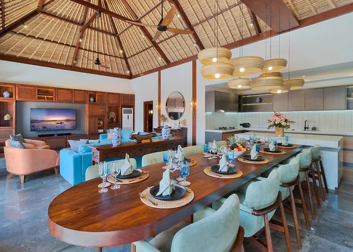 Mahkota Stunning 5 Bed, Newly Renovated, Seminyak (Bali)