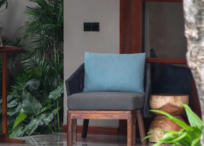 Mahkota Stunning 5 Bed, Newly Renovated,