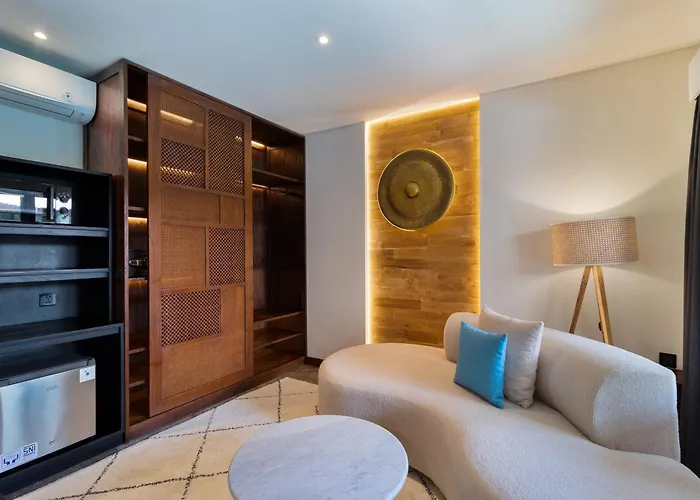 Villa Mahkota Stunning 5 Bed, Newly Renovated,