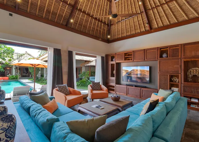 Villa Mahkota Stunning 5 Bed, Newly Renovated,